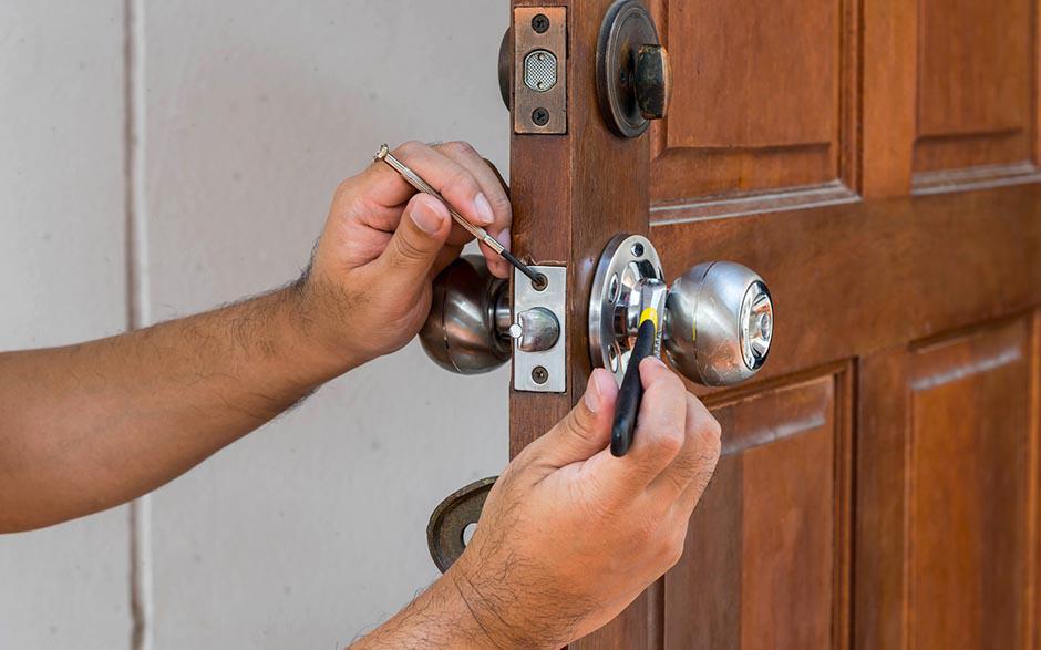 tarif serrurier ouverture de porte Longnes